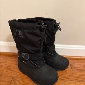Kamik Black Snow Boots with Drawstring
